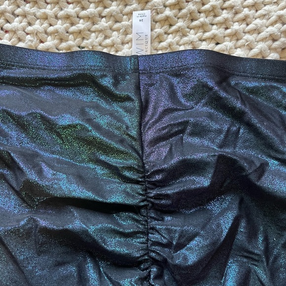 Cacique holographic sparkle bikini - Picture 5 of 7